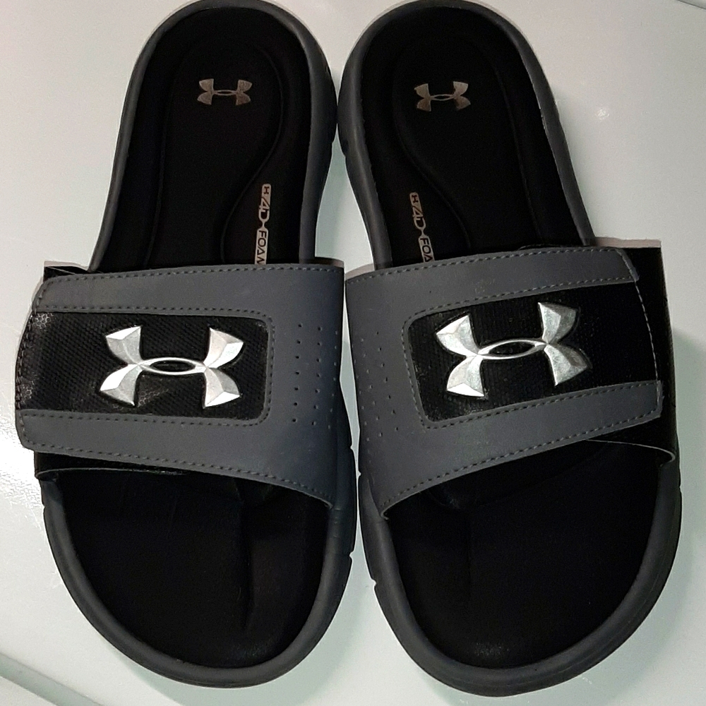 Under Armour 4D Foam Sandals Size 11